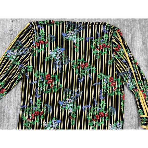 Liz McCoy Womens Blouse Medium Green Floral Stretch V-Neck 3/4 Sleeve - Picture 8 of 11